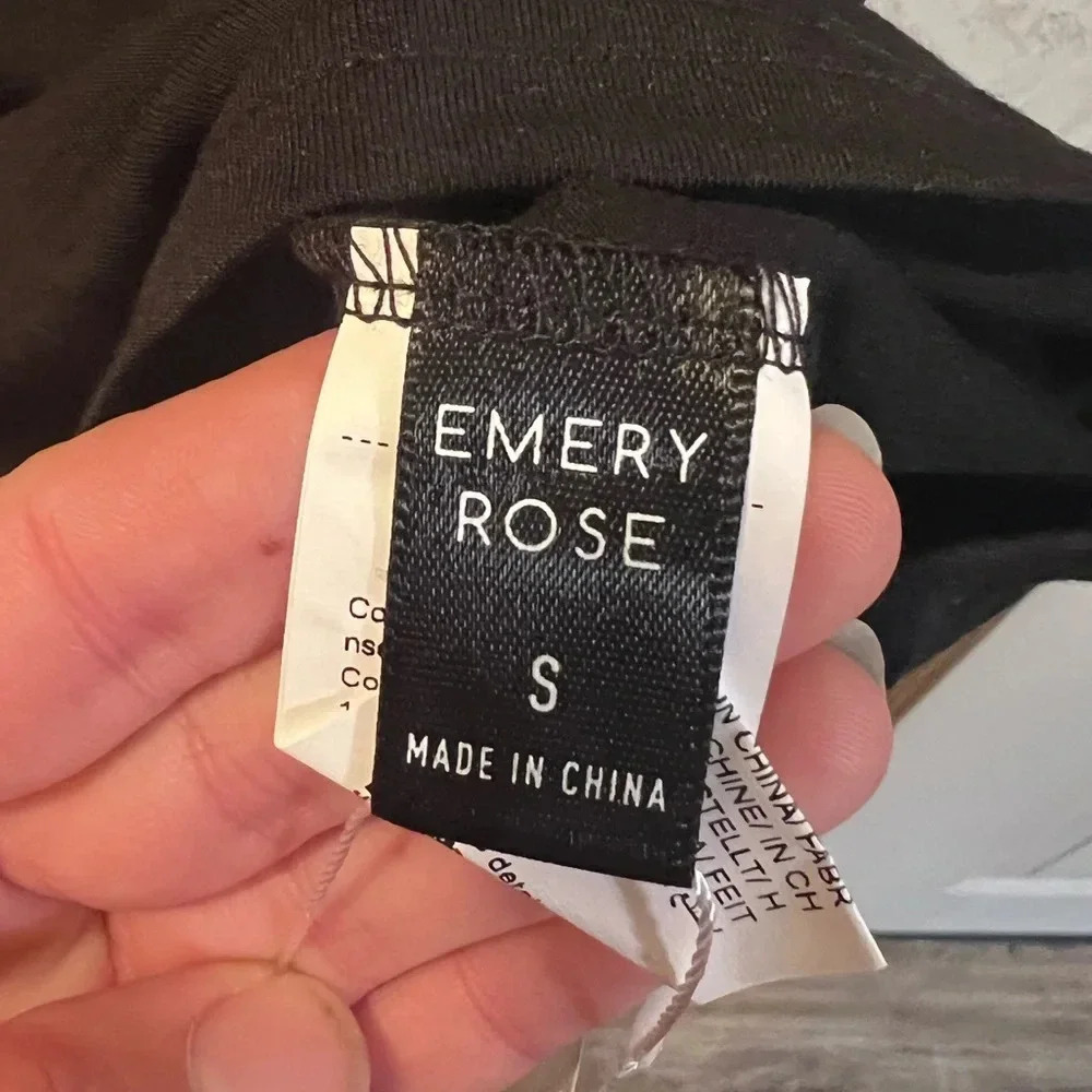 EMERY ROSE Tanktop - Picture 2 of 3
